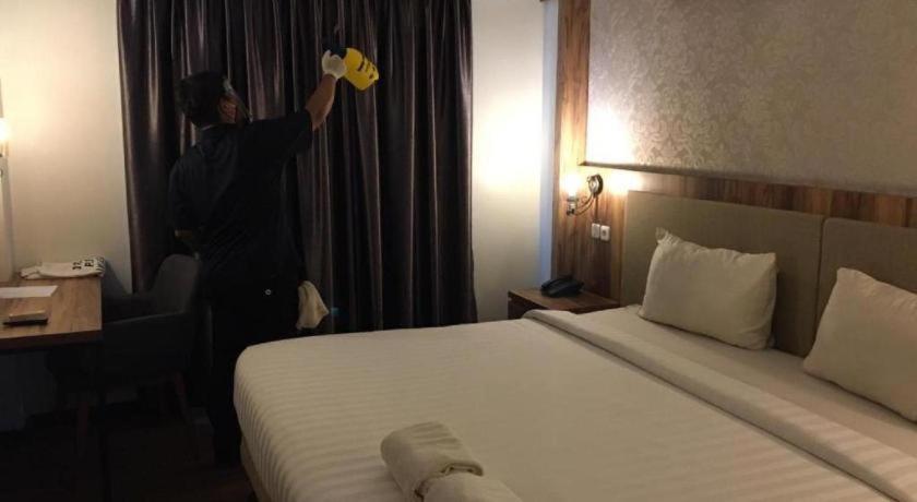 Sleepzzz Hotel Senayan Jacarta Exterior foto